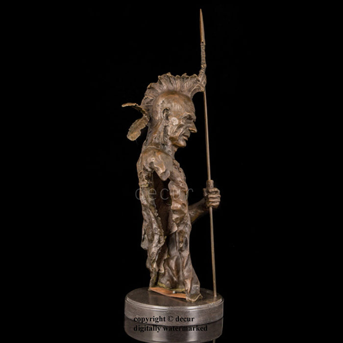 Native Indian Warrior With Spear: Sculpture, Statue Figurine