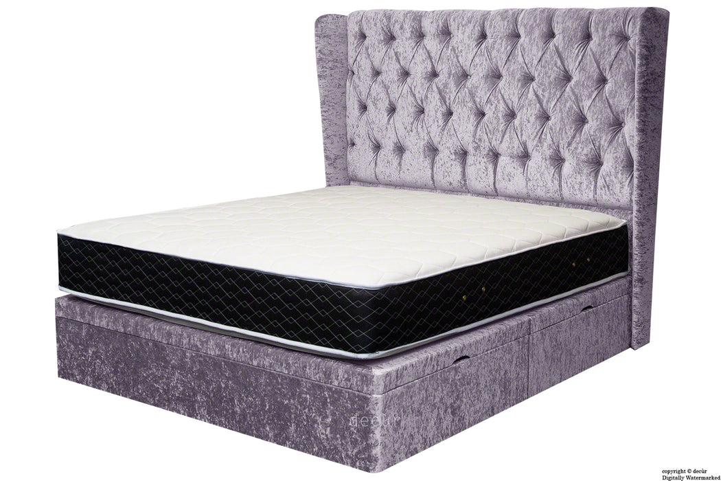 Elizabeth Winged Buttoned Crushed Velvet Bed - Fondant